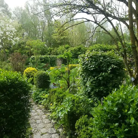 Pantgat Hof Bed & Breakfast 3*